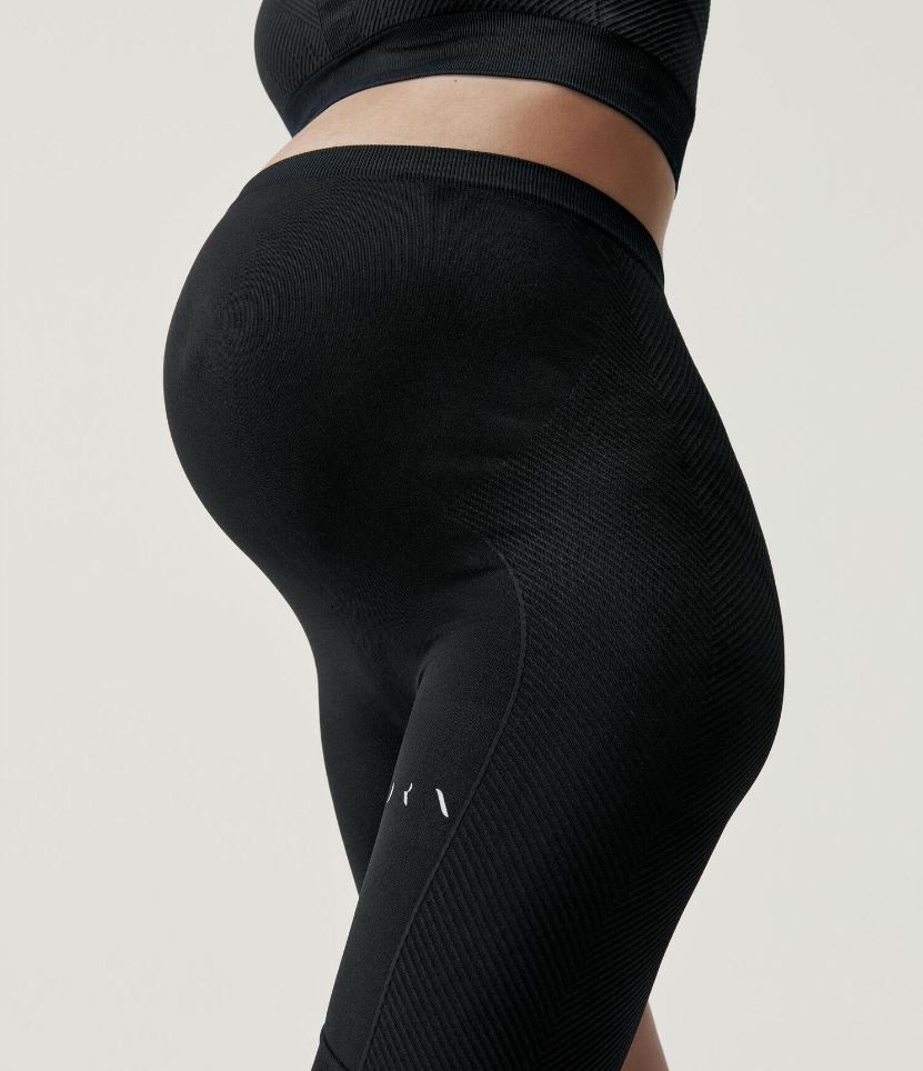 Short deportivo premamá en tejido seamless