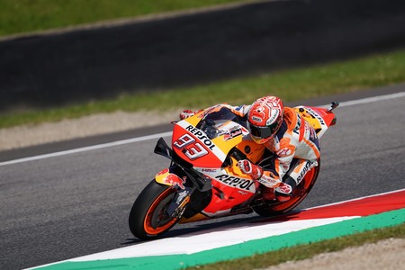 ¡Increíble! Andrea Dovizioso le regala el rebufo a Marc Márquez para que haga la pole position en Mugello
