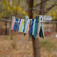 El mejor aliado contra los días de lluvia para secar la ropa dentro de casa: de gran capacidad y cabe en cualquier rincón 
