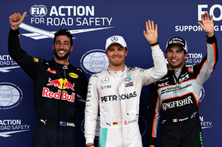 Nico Rosberg se apunta la pole en Bakú con Lewis Hamilton accidentado