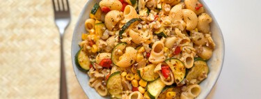El chimichurri es la mejor salsa para aliñar una ensalada de pasta: una receta fácil y rápida ideal para el verano 