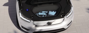 Las ventas de coches electrificados aumentan un 55% en 2021, pero el coche eléctrico se queda con un diminuto trozo de pastel
