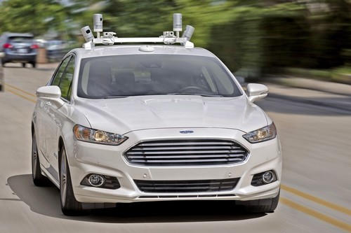 La primera muerte por un coche autónomo reaviva el debate del progreso: La seguridad de hoy contra la del mañana