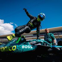 "Espero que se compense". Nadie sabe qué hizo Fernando Alonso en otra vida, pero ha perdido otro podio por pura mala suerte 