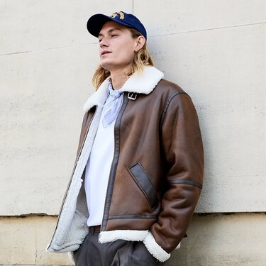 Mientras los ingleses siguen fascinados con las botas impermeables, los españoles prefieren un estilo más formal para el otoño