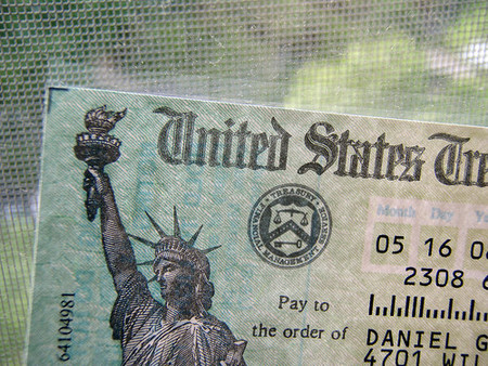 Fundamentalismo y realismo en Economía