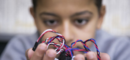 Este proyecto quiere acabar con la exclusión social juvenil con robótica e impresión 3D