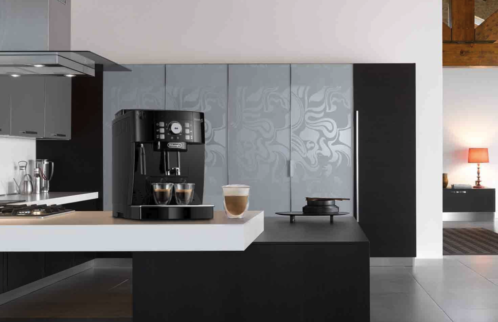 El Lidl Day deja a precio de outlet esta cafetera superautomática De’Longhi con la que disfrutar del mejor café en casa 