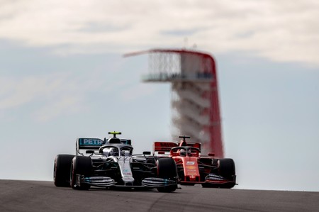 Valtteri Bottas da la sorpresa en Austin consiguiendo una pole que amenaza el título de Lewis Hamilton