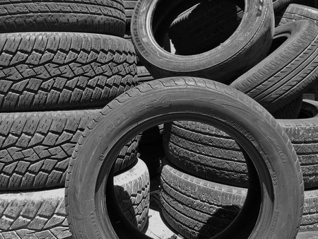 36 ideas para ejercitarnos con neumático de automóvil