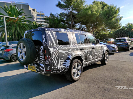 Land Rover Defender 130 Prototipo