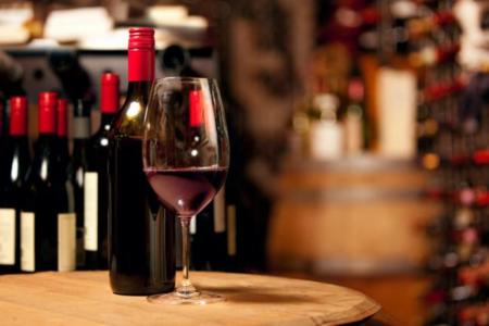 El alcohol con moderación también es perjudicial
