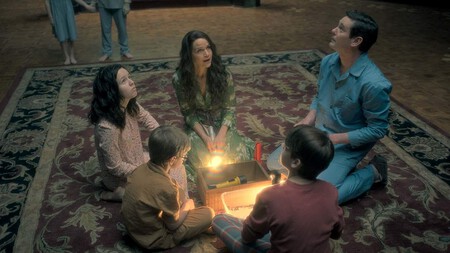The Haunting Of Hill House 2018 Los Crain Sin Luz Netflix