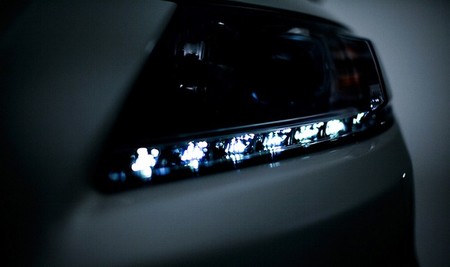 Honda podría presentar un <em>restyling</em> del CR-Z en el Salón de Paris