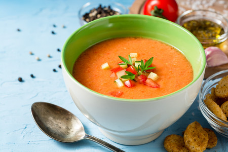 Las seis claves para hacer un gazpacho perfecto (según el jefe de cocina de Horcher)