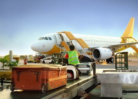 Lo que NO se debe llevar en un vuelo (dos ejemplos)