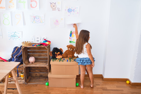Las lecciones más importantes que están aprendiendo los niños durante la cuarentena, y que les servirán para la vida