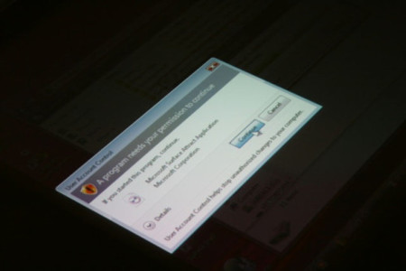 Imagen de la Semana: UAC en el Microsoft Surface