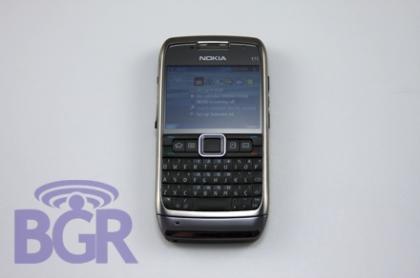 Nokia E71