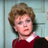 ¡Vuelve 'Se ha escrito un crimen'! Jamie Lee Curtis toma el manto de Angela Lansbury y volverá a hacer de Jessica Fletcher en una inesperada continuación
