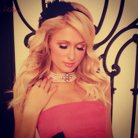 Paris Hilton o cómo alborotar el gallinero de lo lindo en frente de la Meca