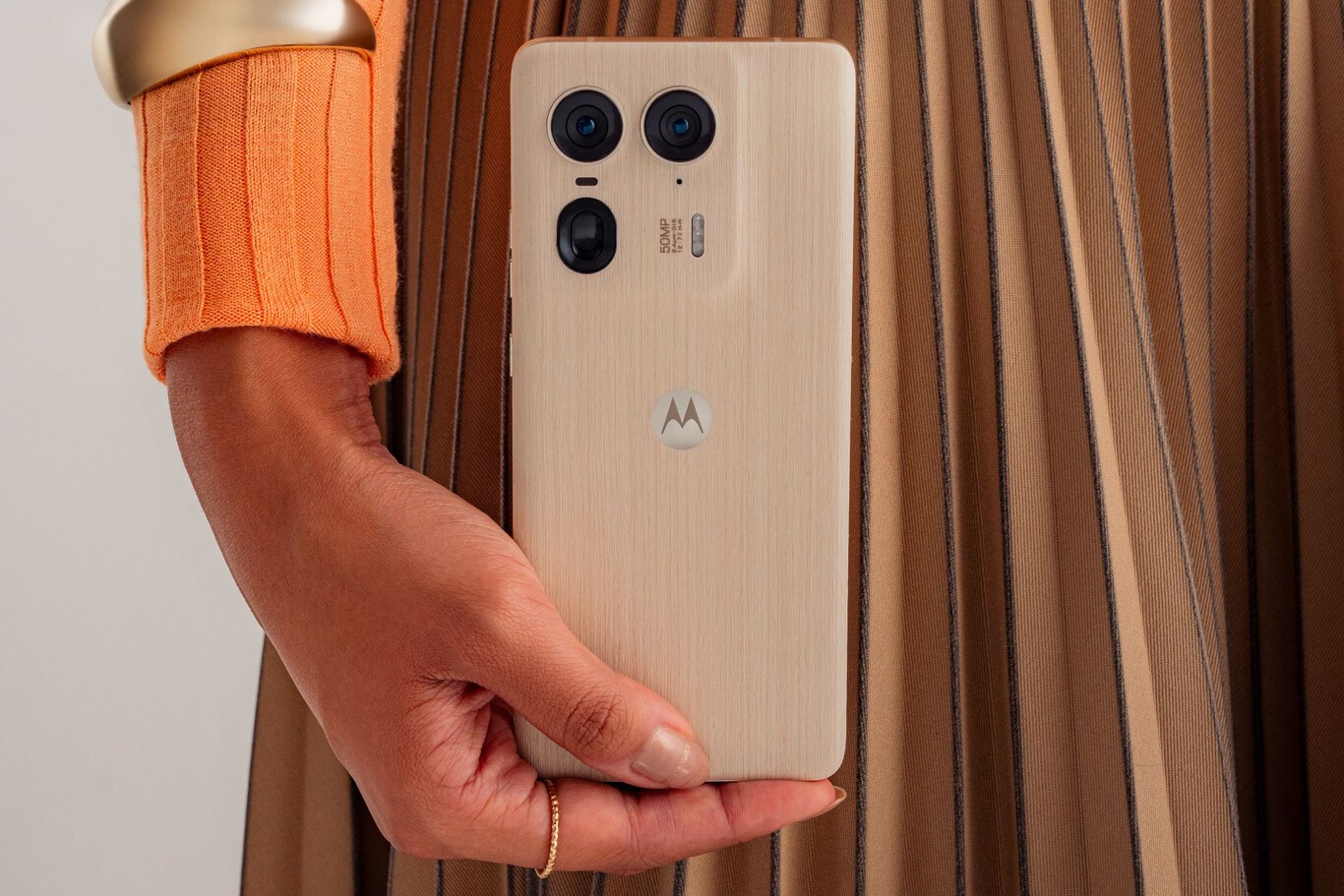Motorola Edge 50 Ultra características, precio y ficha técnica