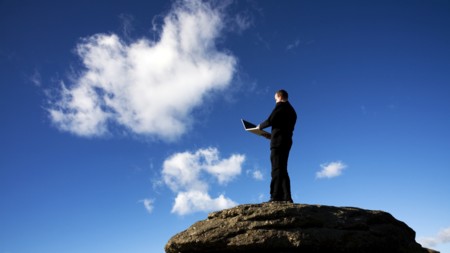 Nube y protección de datos: ¿qué debería saber una empresa al usar Dropbox o Google Drive?