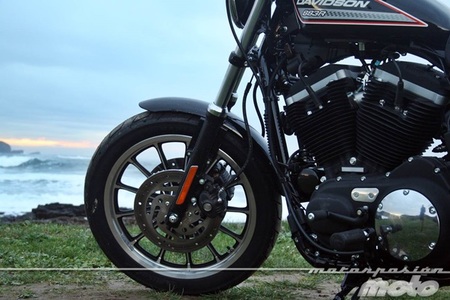 Harley Davidson Sportster XL 883 R
