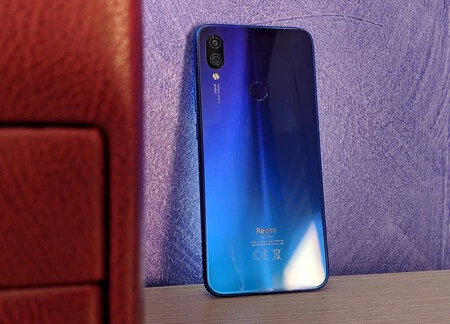Hasta tres nuevos Xiaomi se unen a la lista oficial de móviles que dejarán de recibir soporte de actualizaciones