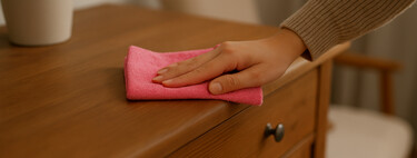 Cómo cuidar tus muebles en otoño e invierno para mantenerlos como nuevos: sufren con el frío y la humedad