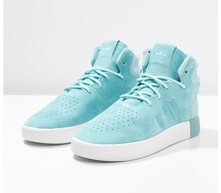 60% de descuento en las zapatillas altas Adidas Originals Tubular Invader en Zalando: ahora 45,95 euros con envío gratis