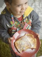 Cocinar con niños: receta de tostadas al huevo para desayunar