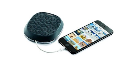 La base para cargar y hacer copias de seguridad para iPhone SanDisk iXpand con 64 GB de capacidad, hoy en Amazon por 58,90 euros