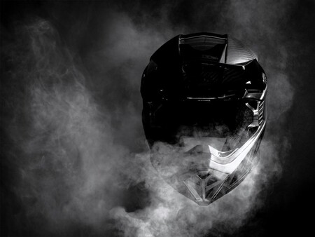 Bell Moto-10 Spherical: un casco de offroad vanguardista de fibra de carbono y 899 euros, limitado a 380 unidades
