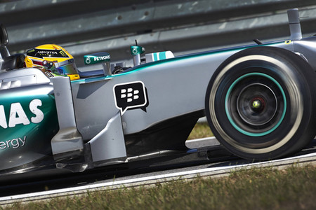 Lewis Hamilton toma la alternativa en Corea