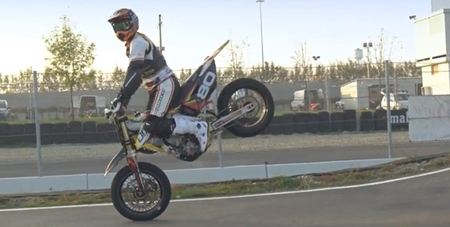 Gianni Borgiotti nos da una lección magistral de supermotard