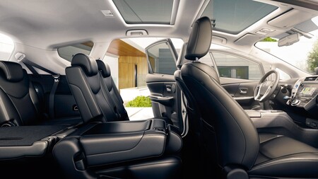 Monovolumen Prius Plus 2