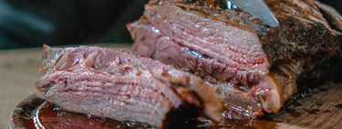 Aumentar el consumo de carne roja y procesada podría elevar el riesgo de mortalidad, según un reciente estudio