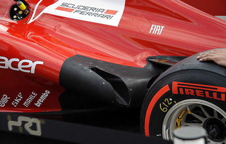 Nuevos escapes del Ferrari 2012