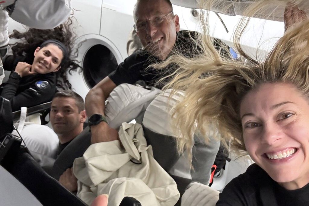 Nunca ha habido tantos humanos en la órbita terrestre al mismo tiempo. Y ha sido, en parte, por accidente 