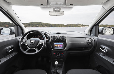 Dacia Lodgy Stepway interior