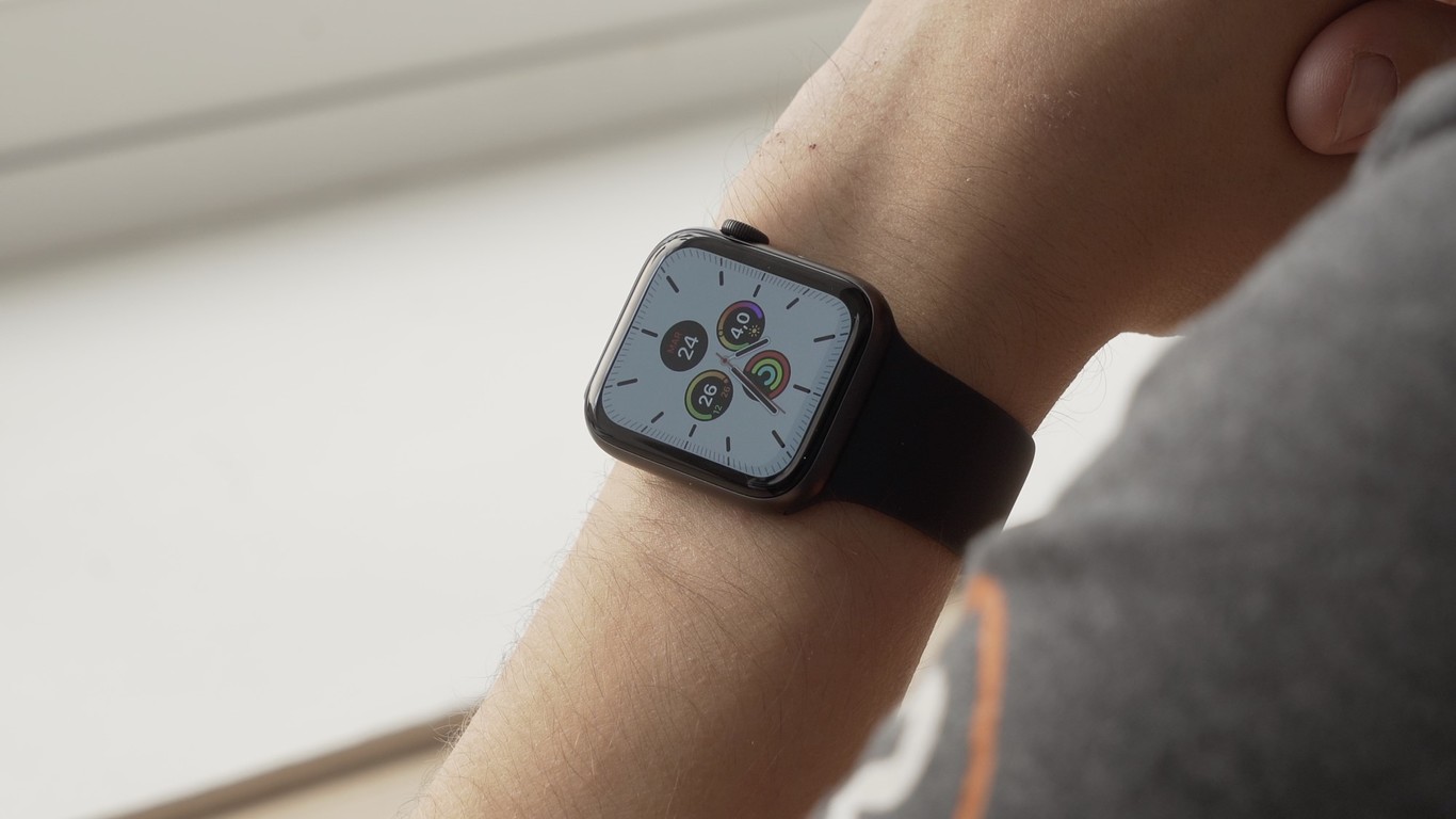 Apple Watch Series GPS Cellular, 44mm Space Black Stainless