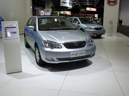 China planea ser el líder mundial de coches eléctricos