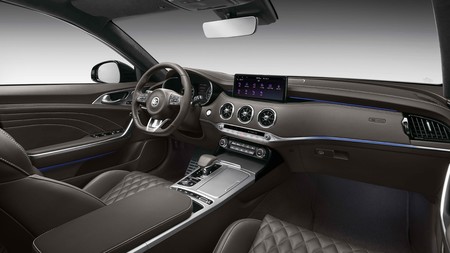Kia Stinger 2021 Interior