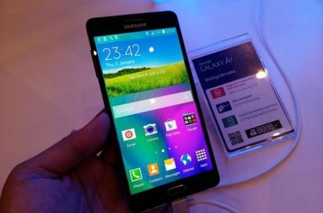 Samsung Galazy A7 (8)