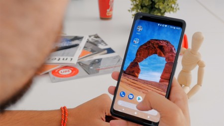 Orange baja el precio del Pixel 2 XL a 799 euros con un Chromecast y una funda de regalo