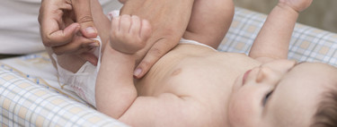 Galicia obligará a instalar cambiadores para bebés accesibles también para los papás en espacios públicos