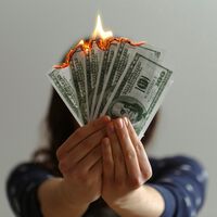 España ha sumó 13.100 nuevos millonarios en 2025: el ladrillo volvió a demostrar de qué lado juega