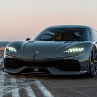 Donde caben tres, caben ocho. El Koenigsegg Gemera estrena motor V8 para llegar hasta los 2.300 CV
