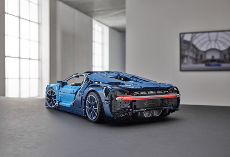 Bugatti Chiron By Lego Technic 8